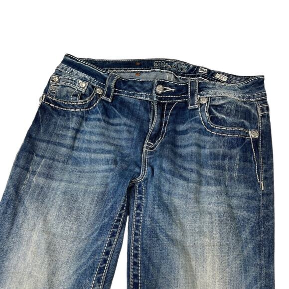 Miss Me Relaxed Bootcut Low Rise Jeans Y2K Bling Rhinestones Embellished 30 - Picture 4 of 9